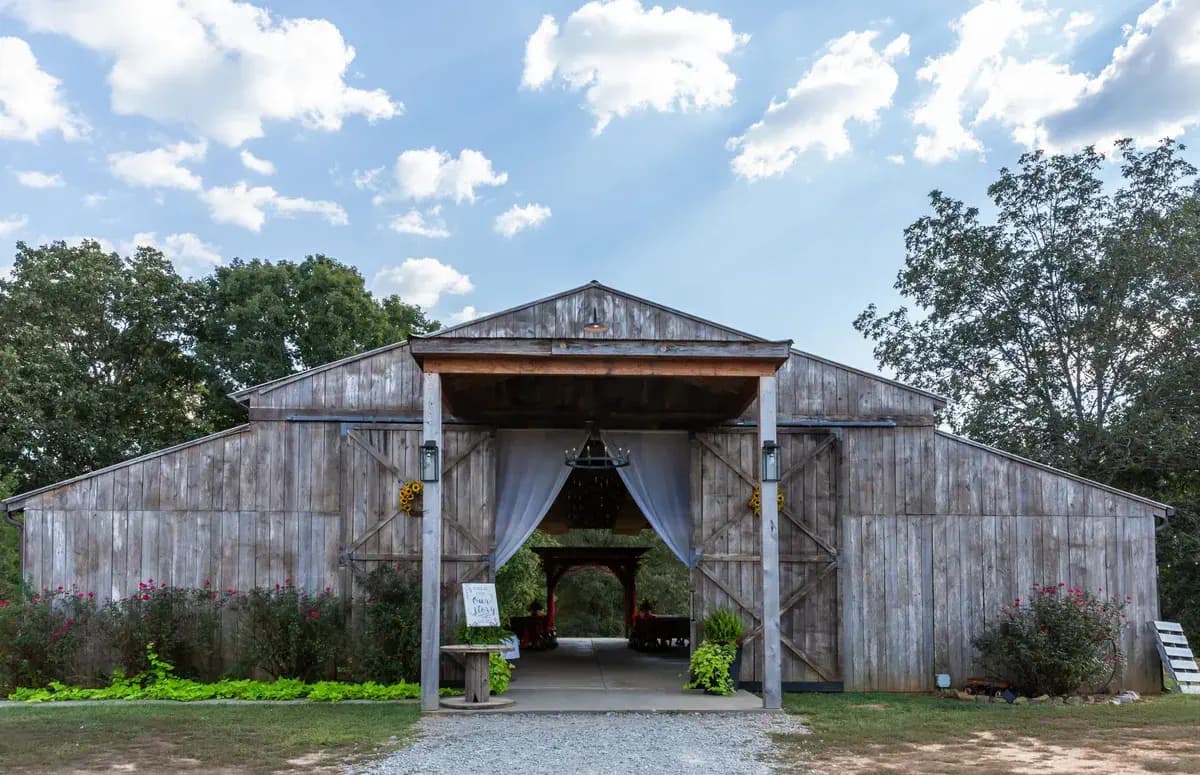 The barn at Cedar Hill Farm, a rustic wedding venue in Benton, Arkansas